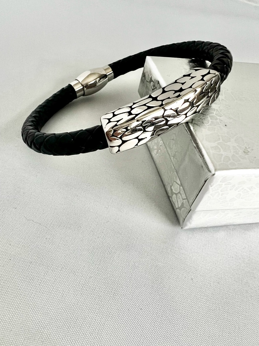 Men’s Black Braided Leather Stainless Steel Magnetic Bracelet